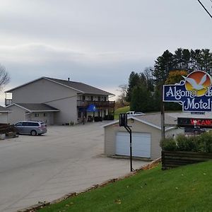 Algoma Beach Motel